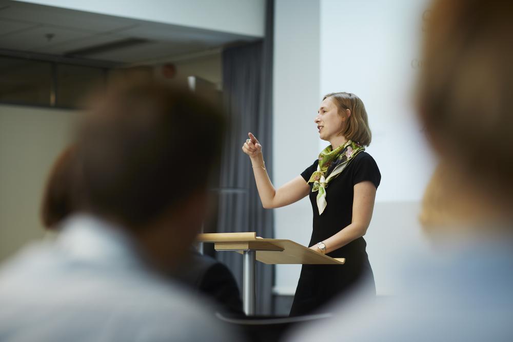 Iselin Nybø, the Minister of Research and Higher Education, during her opening speech (Photo: Simula/Bård Gudim)